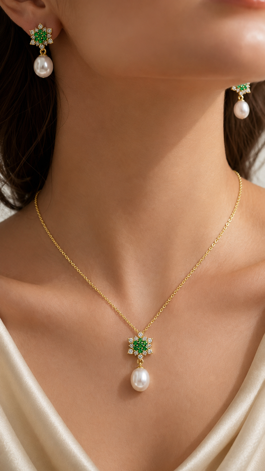 Green Floral Necklace & Earrings Set