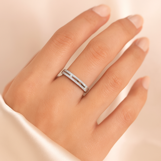 Minimalist Double Row Crystal Silver Band Ring