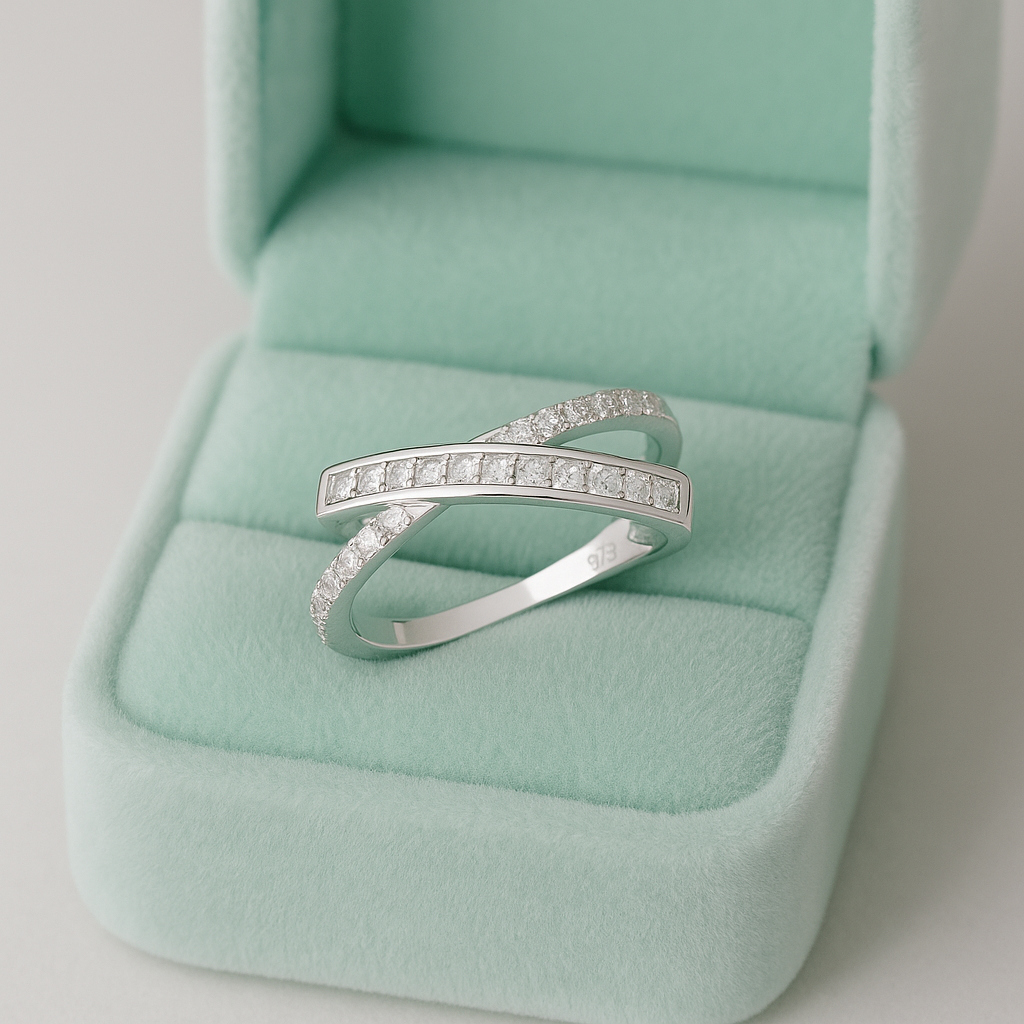 Elegant Crossover Design 925 Silver Band Ring with Sparkling Stones