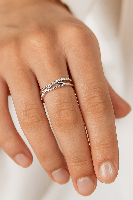 Elegant Adjustable Silver Zircon Ring for Women – Stylish Open Design Finger Ring for Daily & Party Wear