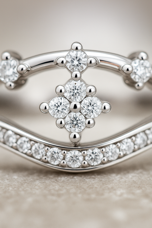 Crown Design Zircon Ring for Women 925 Silver Finish Elegant Princess Style Finger Ring