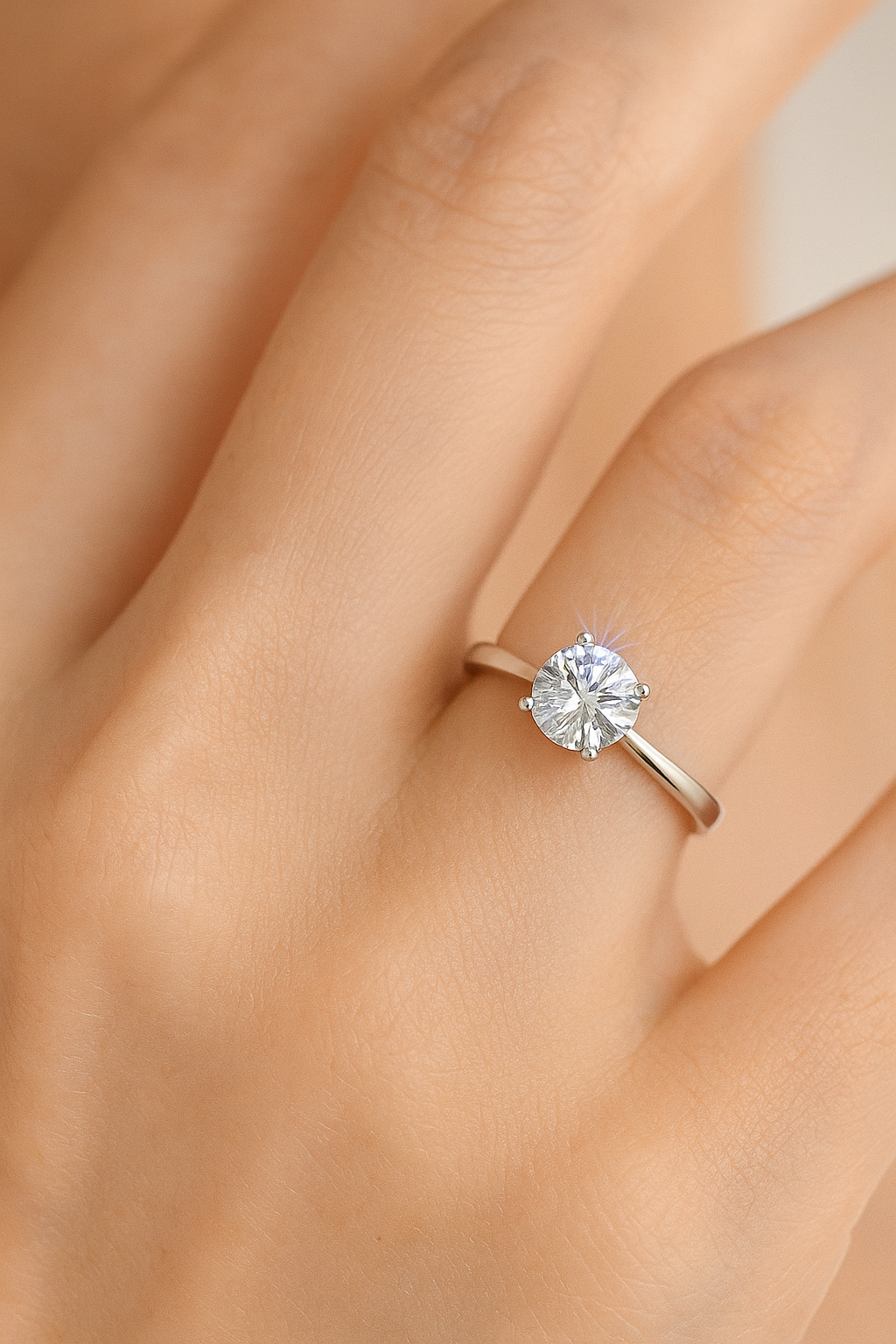 Classic 925 Silver Solitaire Zircon Ring for Women – Elegant Engagement & Everyday Wear Finger Ring