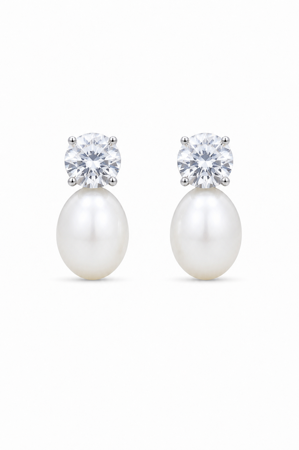 Round & Oval Pearl Earrings