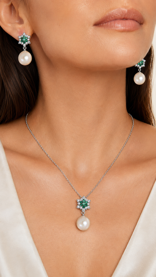 Green Floral Necklace & Earrings Set