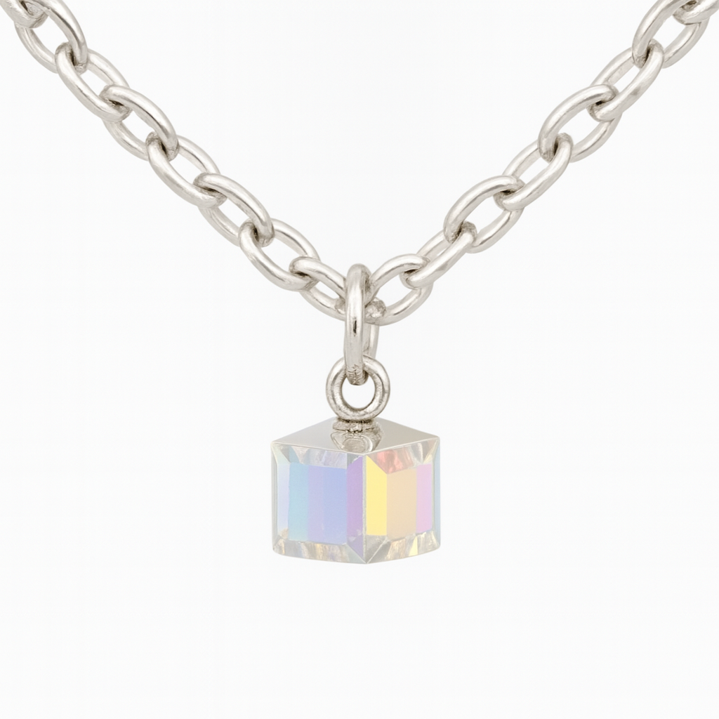 925 Silver Chain Necklace with 3 Crystal Charms – Elegant Minimalist Jewelry for Women