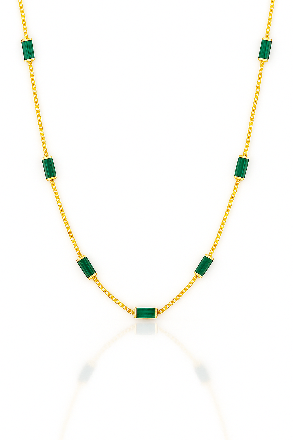 Gold-Plated Emerald Green Stone Necklace for Women – Elegant Minimal Chain Jewelry