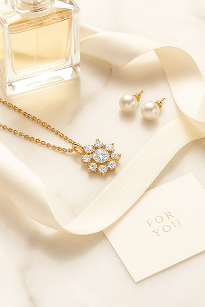 Rose Gold Plated Starburst Pendant Necklace for Women – Elegant CZ Diamond Design