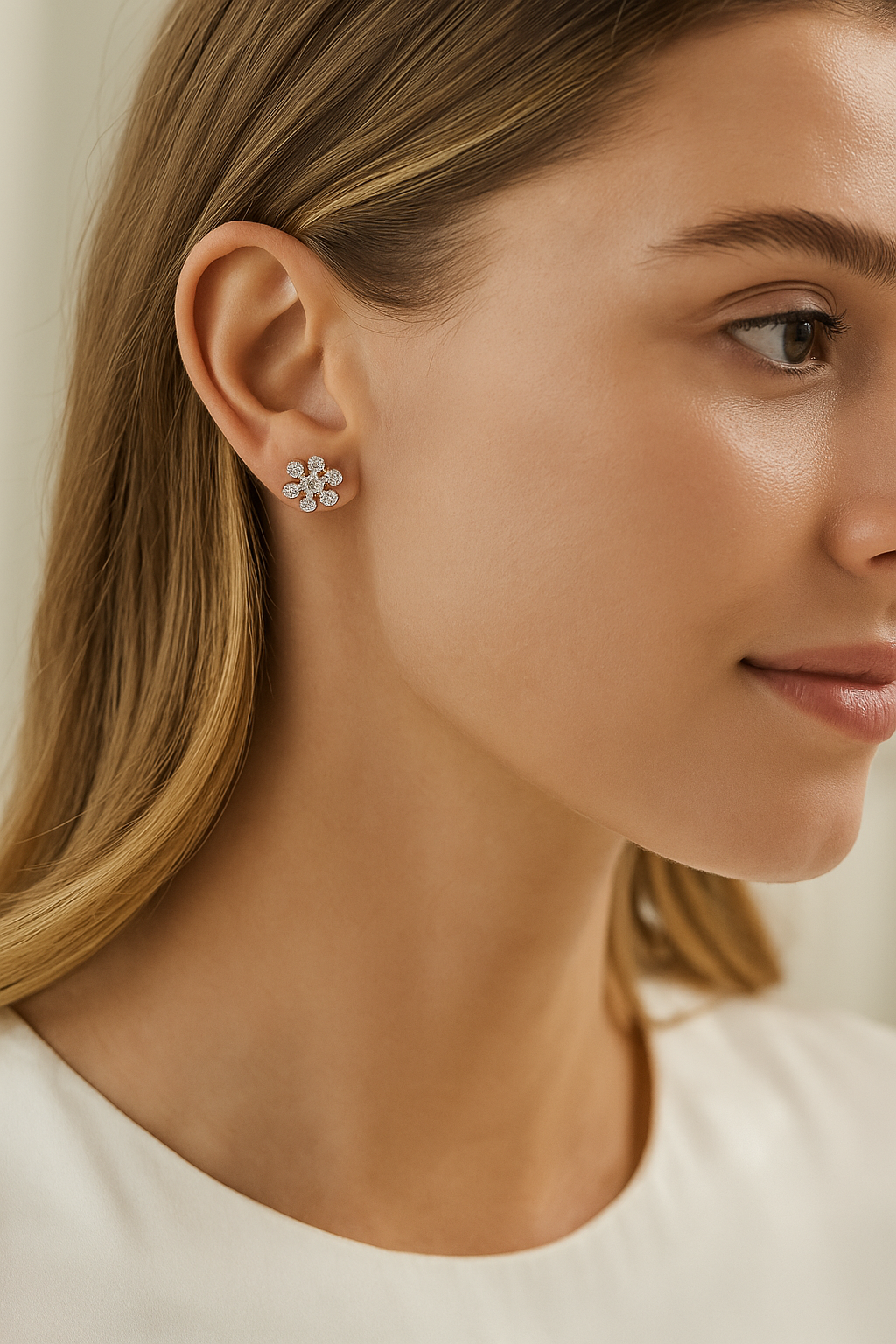 Daisy Flower Stud Earrings for Women | Sparkling CZ Floral Design