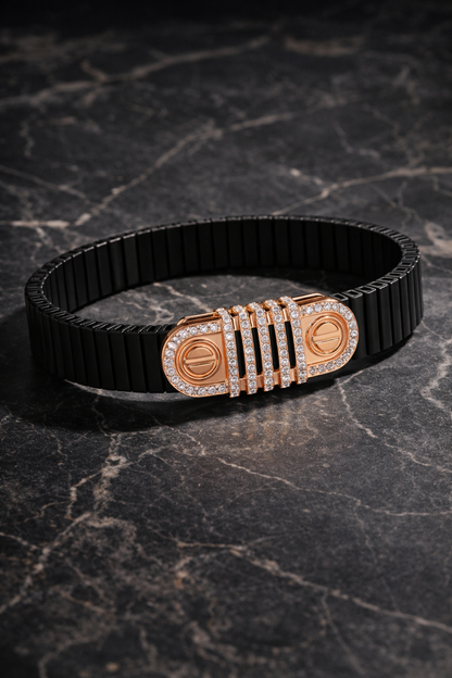 Nocturne Elite Bracelet in Black Enamel with Diamond Crest