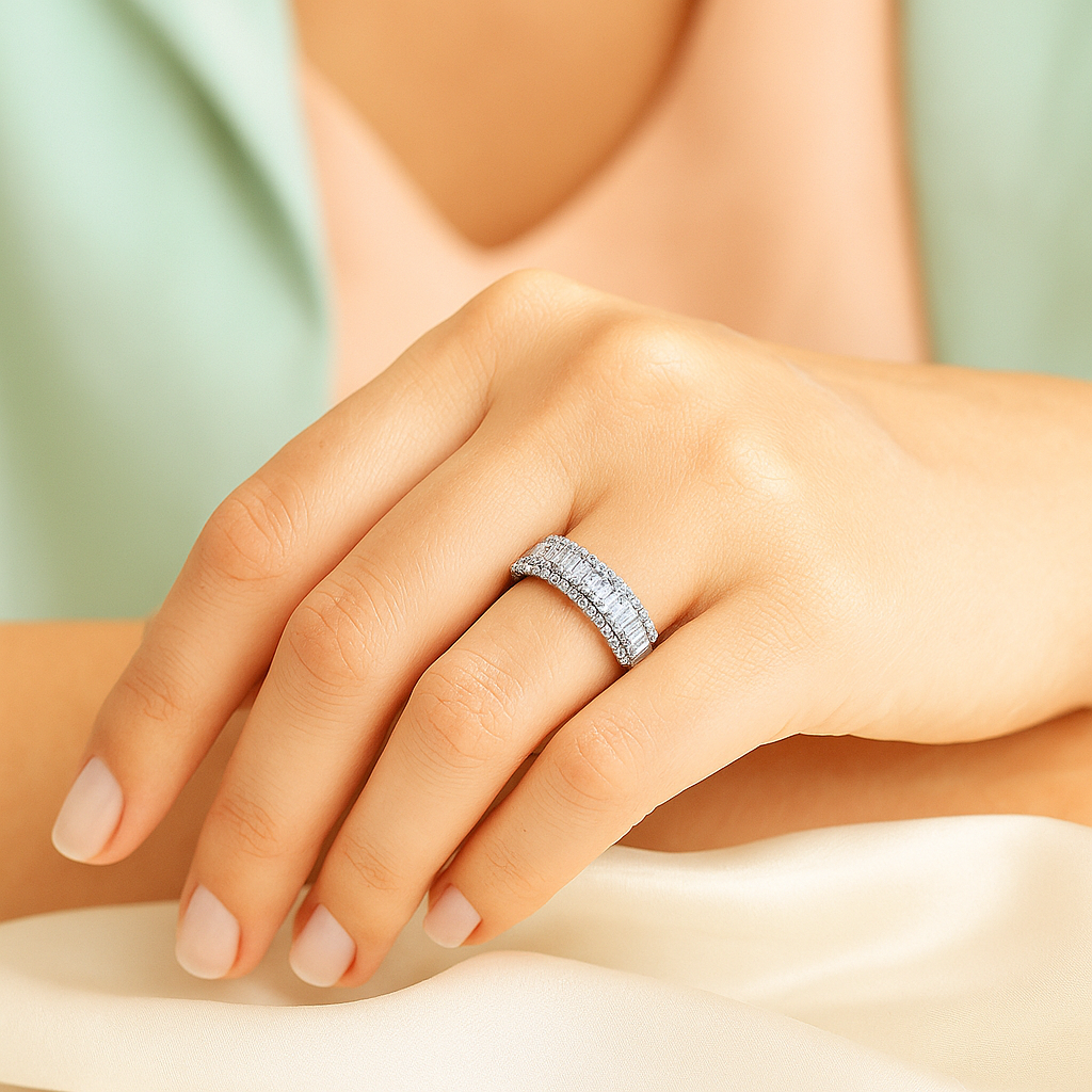 Classic Beaded Edge 925 Silver Ring with Baguette Zircon Stones