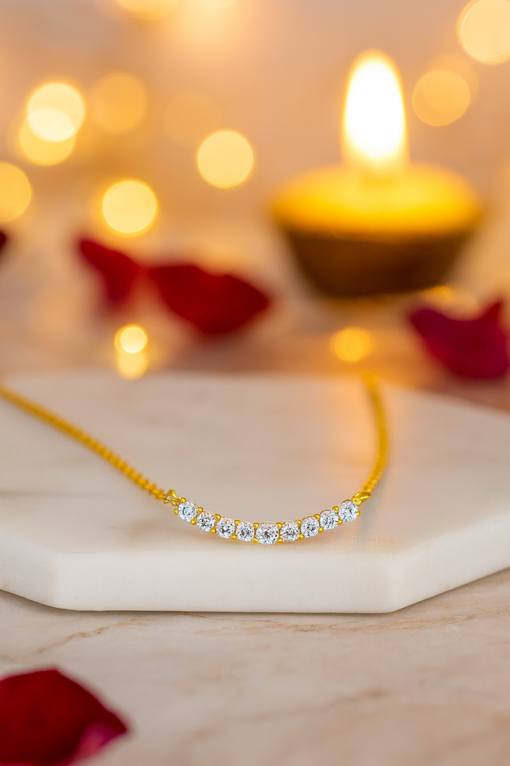 Gold Plated Zircon Necklace for Women Elegant Curve Pendant Chain for Daily and Festive Wear