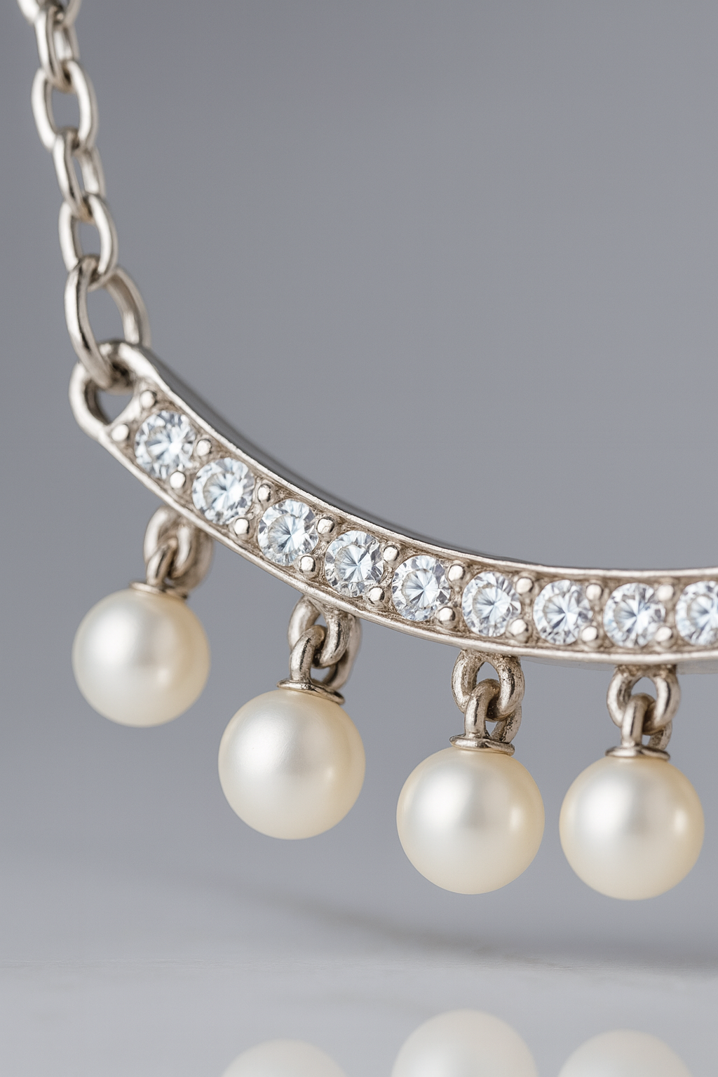 Pearl Drop Zircon Necklace for Women 925 Silver Finish Elegant Chain Pendant for Daily and Party Wear