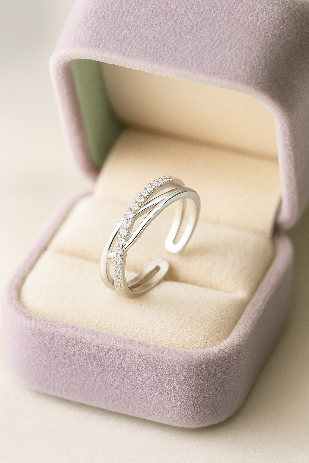 Elegant Adjustable Silver Zircon Ring for Women – Stylish Open Design Finger Ring for Daily & Party Wear