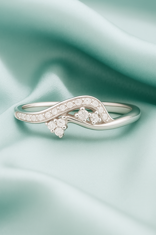 Wave Design Zircon Ring for Women 925 Silver Finish Elegant Stylish Finger Ring