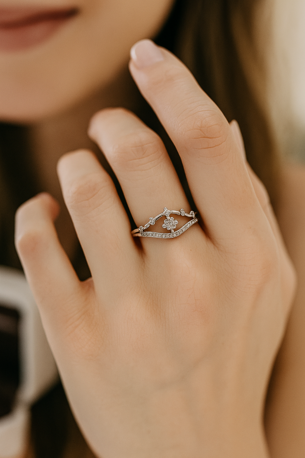 Crown Design Zircon Ring for Women 925 Silver Finish Elegant Princess Style Finger Ring