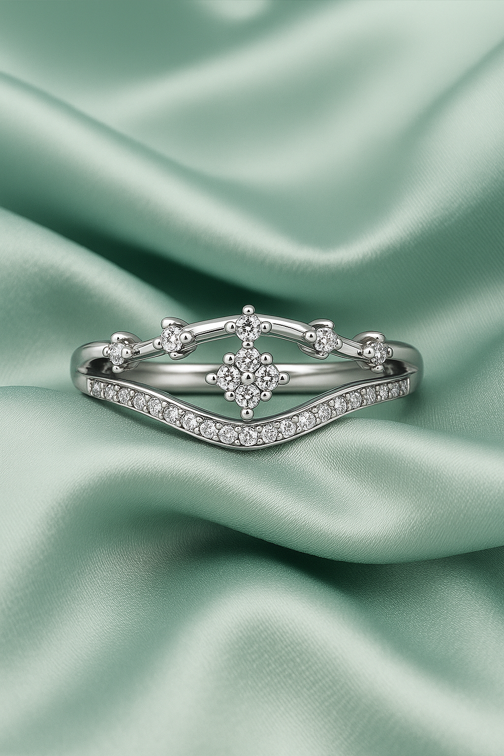 Crown Design Zircon Ring for Women 925 Silver Finish Elegant Princess Style Finger Ring