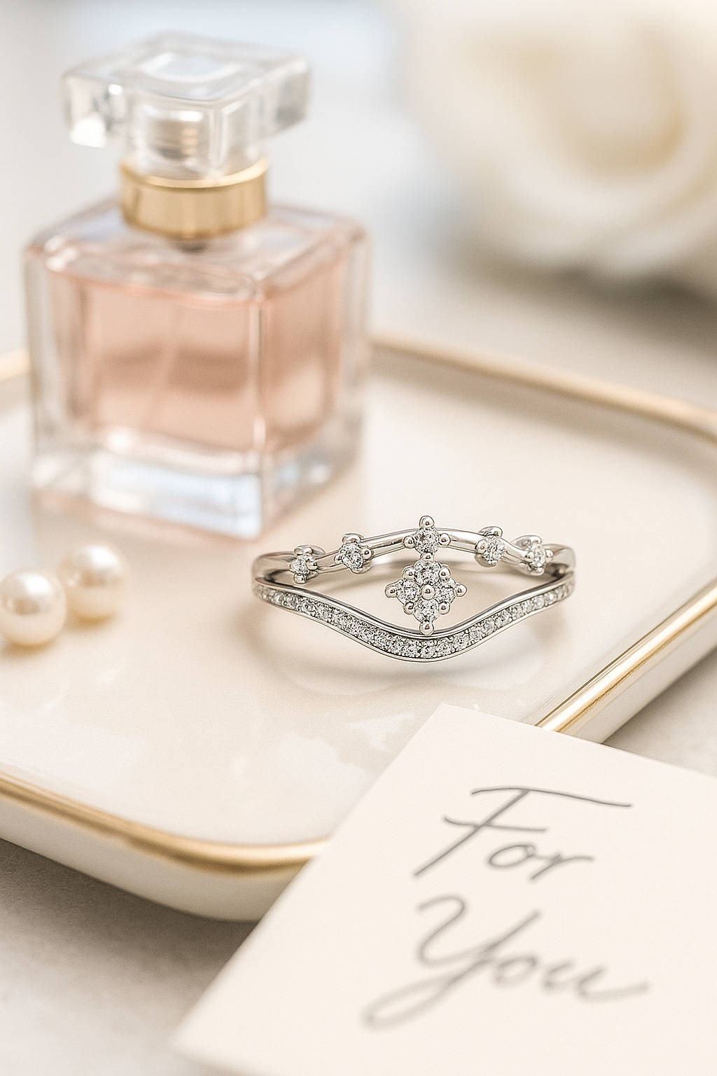 Crown Design Zircon Ring for Women 925 Silver Finish Elegant Princess Style Finger Ring