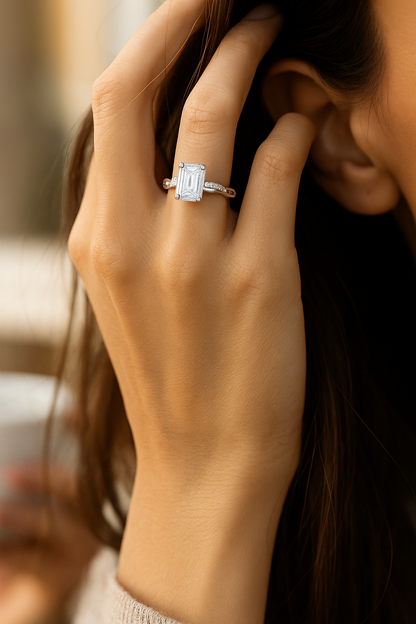 925 Silver Emerald Cut Solitaire Ring with Twisted Band – Classic Elegant Zircon Ring for Women
