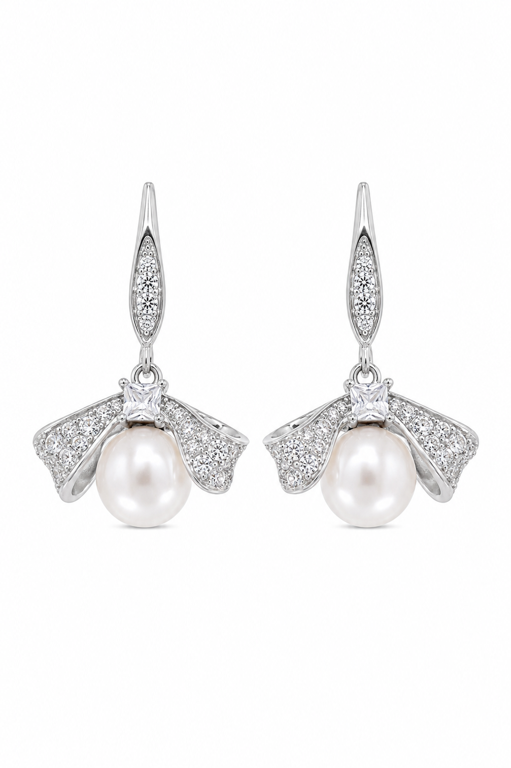 Bow Pearl Earrings
