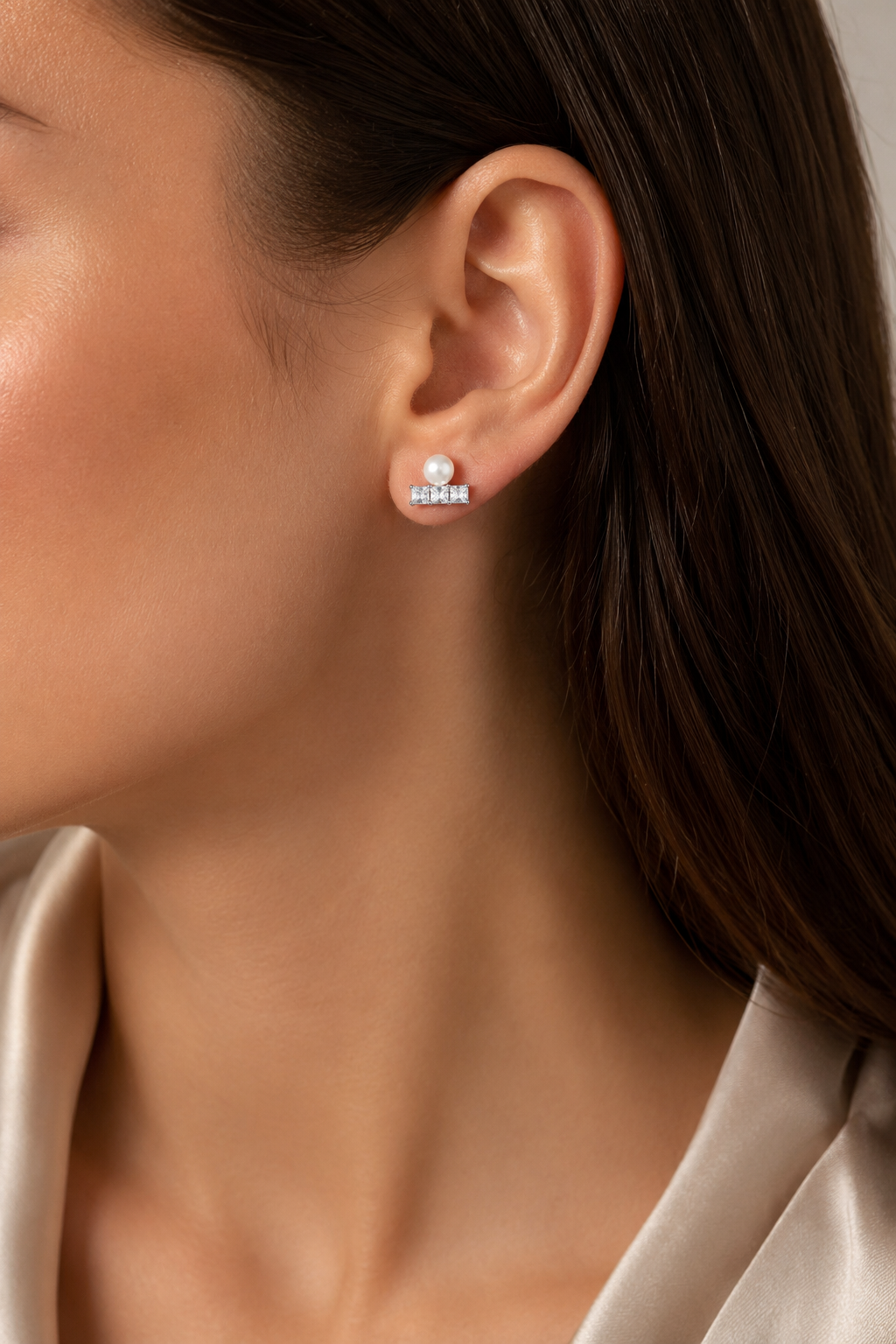 Silver Pearl Earrings