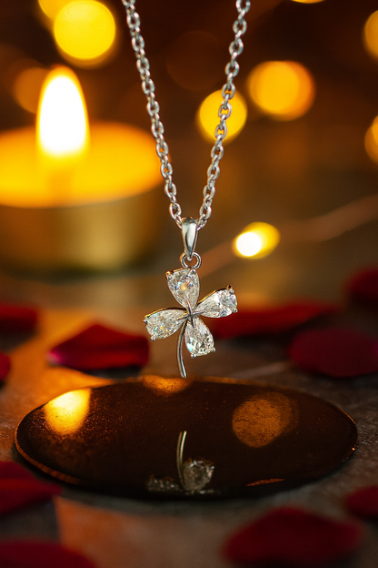 925 Silver Four-Leaf Clover Pendant Necklace for Women – Sparkling CZ Luck Charm Design