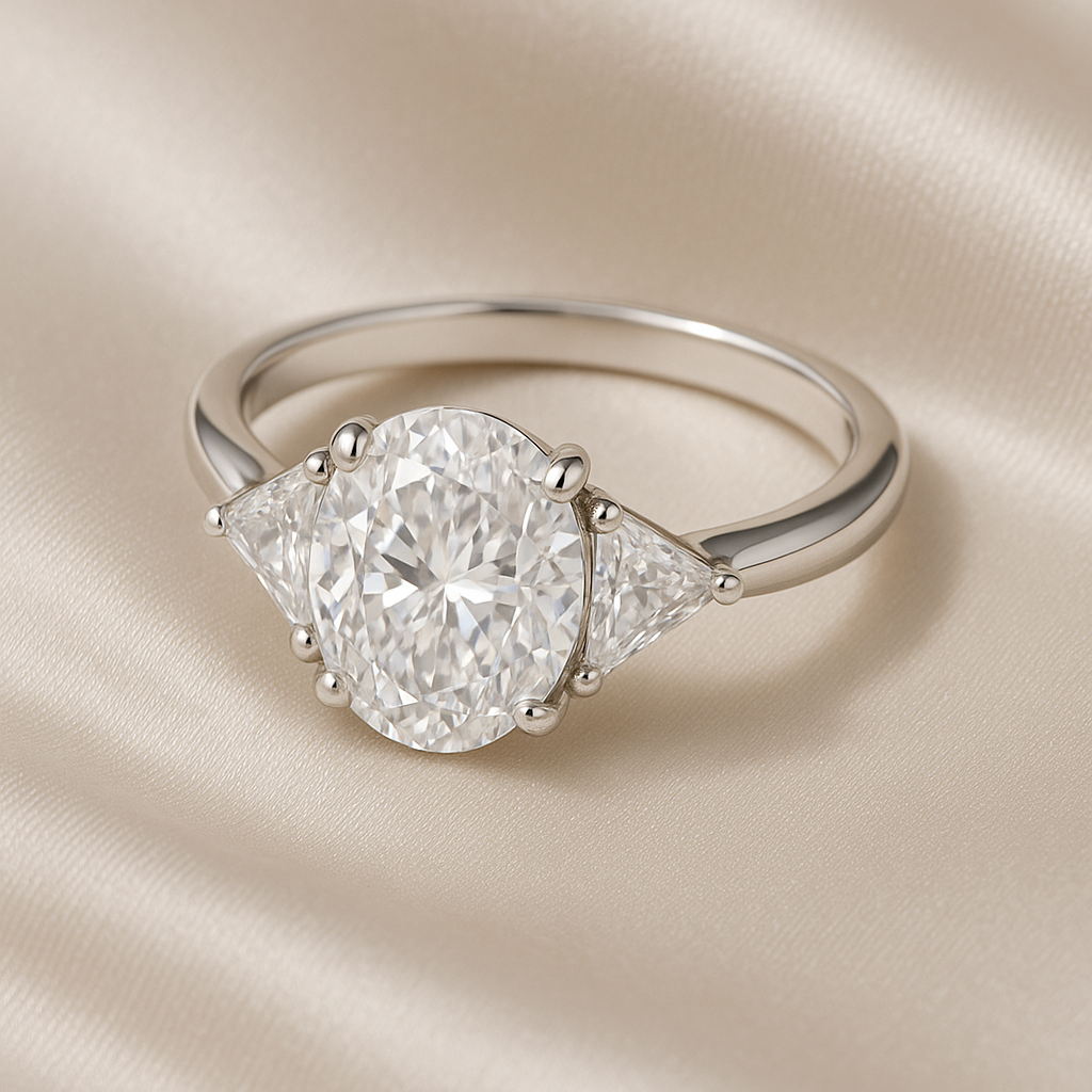 Heart Shape Solitaire Zircon Ring for Women 925 Silver Finish Elegant Triangle Side Stone Engagement Ring