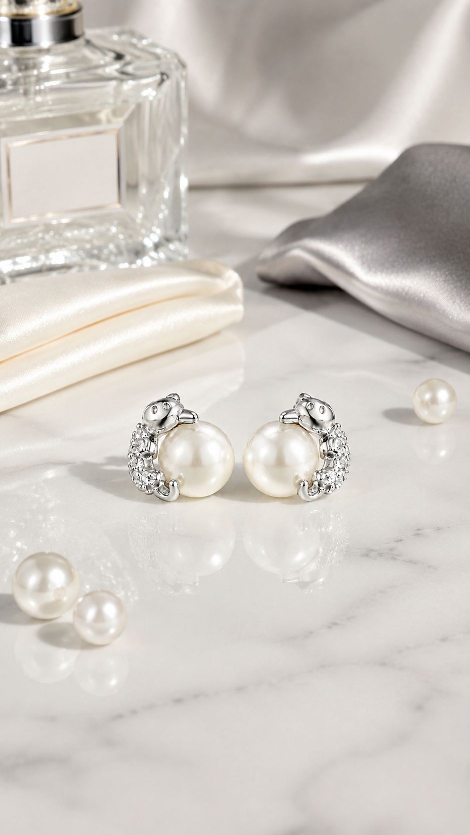 Silver Pearl & CZ Cat Stud Earrings for Women