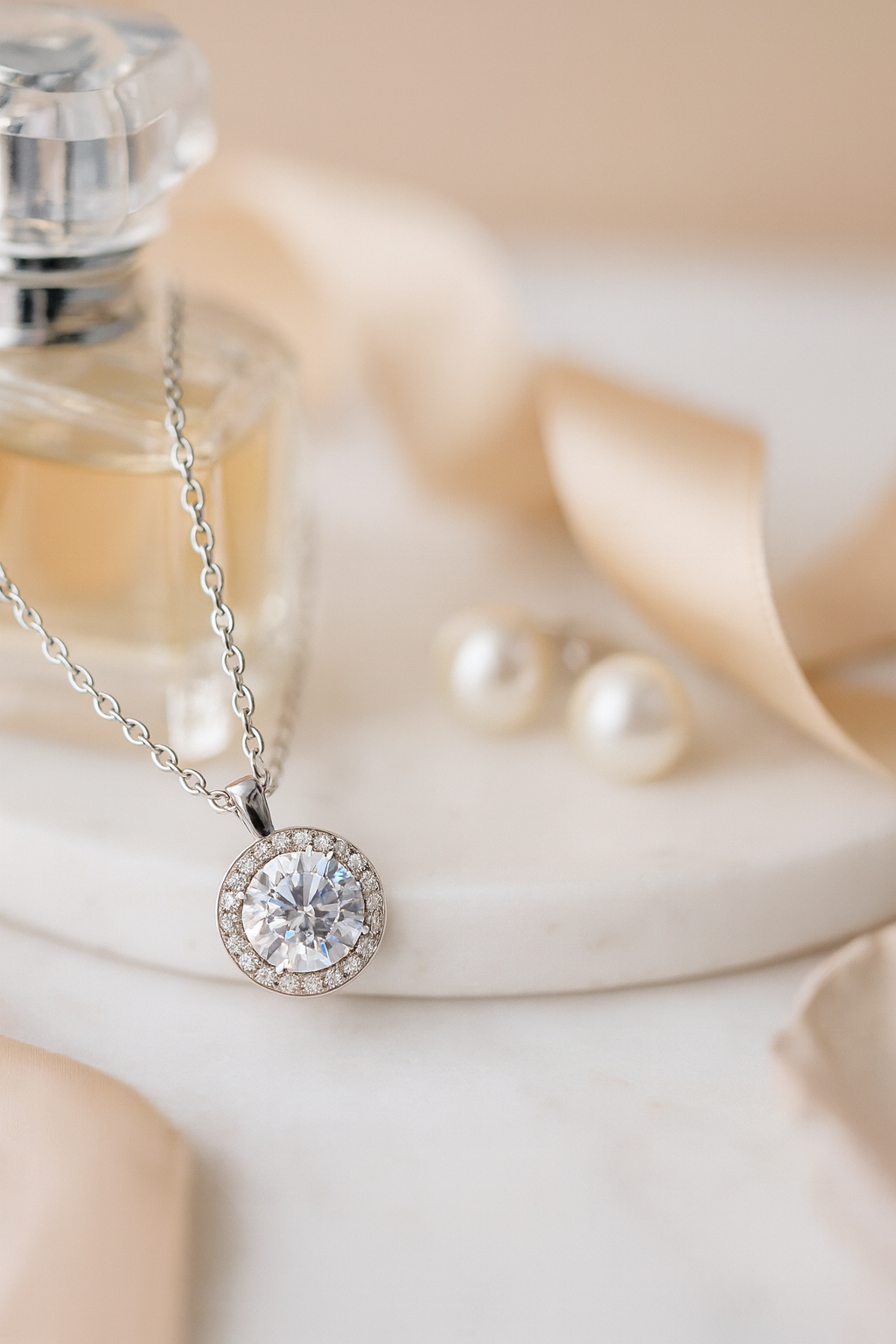 925 Silver Classic Halo Pendant Necklace for Women – Round Brilliant CZ Solitaire Design