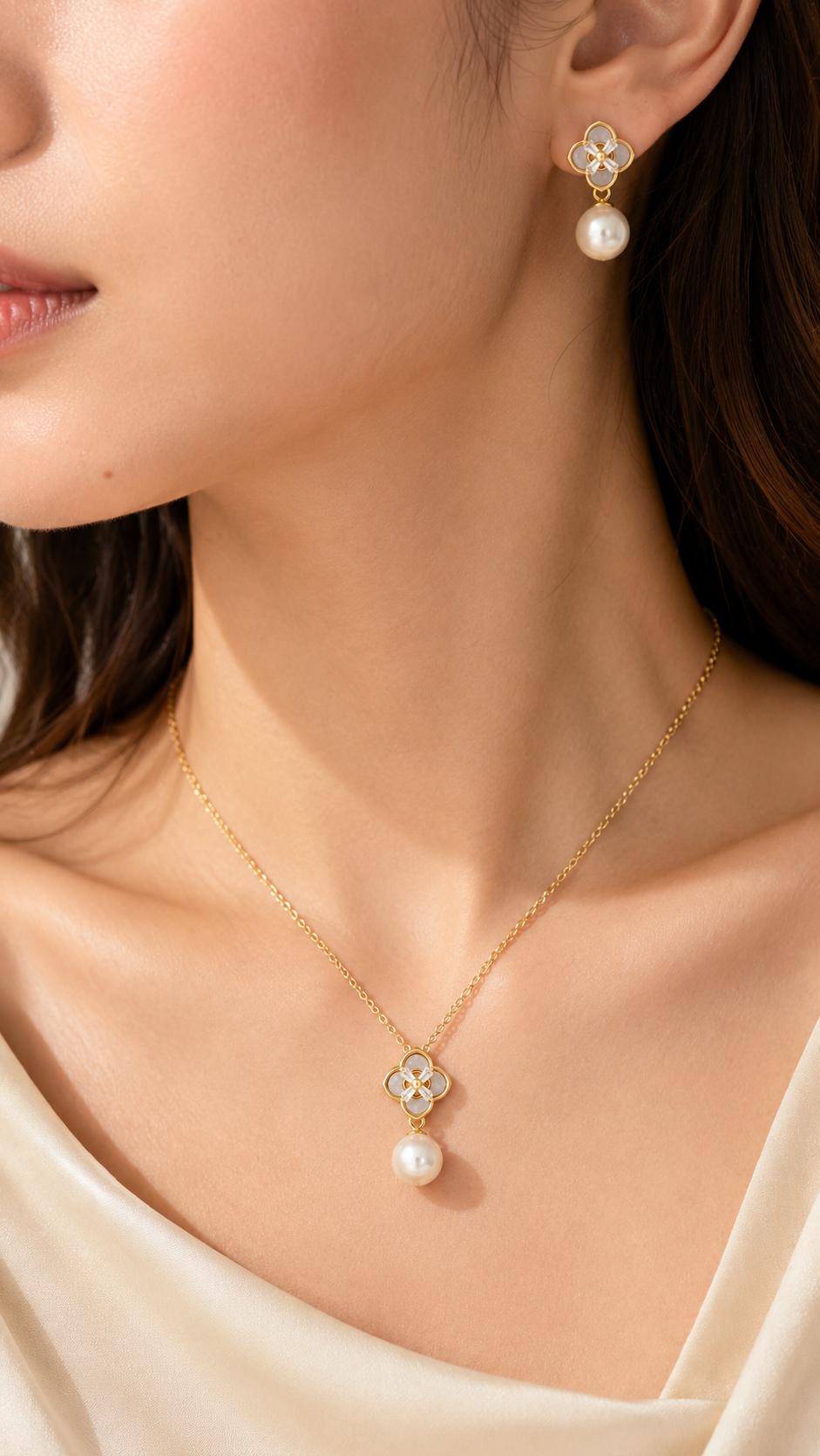 Elegant Gold Mother of Pearl Clover Pearl Drop Pendant Necklace & Earrings Jewelry Set