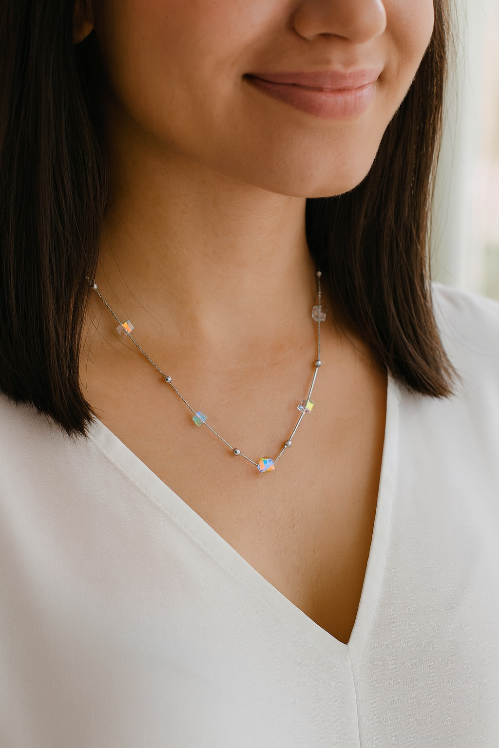 925 Silver Cube Crystal Pendant Necklace for Women – Stylish Iridescent Shine Chain