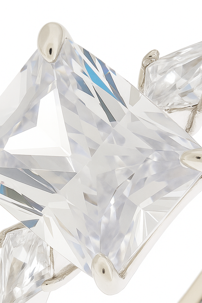 Elegant 925 Silver Princess Cut Solitaire Zircon Ring for Women – Classic Engagement & Party Wear Finger Ring