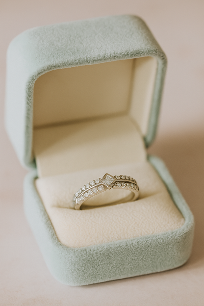 Stylish 925 Silver Dual Row Zircon Band Ring for Women – Elegant Diamond Shape Center Design Finger Ring