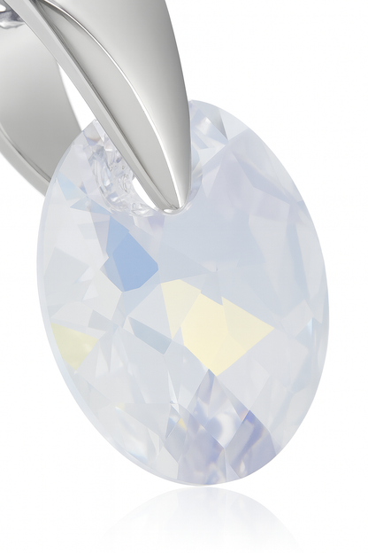 Silver Plated Round Solitaire Pendant Necklace for Women – Elegant Crystal Design