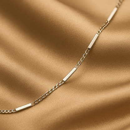 925 Silver Sleek Figaro Chain Necklace for Men & Women – Lightweight Daily Wear Silver Chain