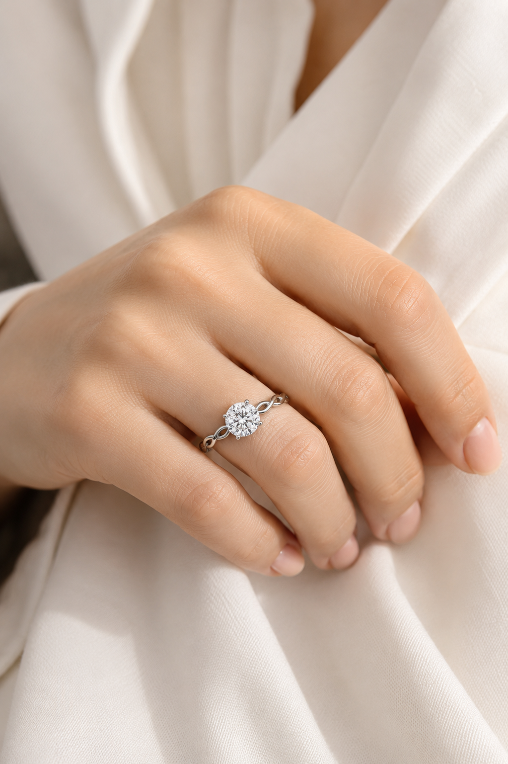 Round Solitaire Infinity Twist Ring