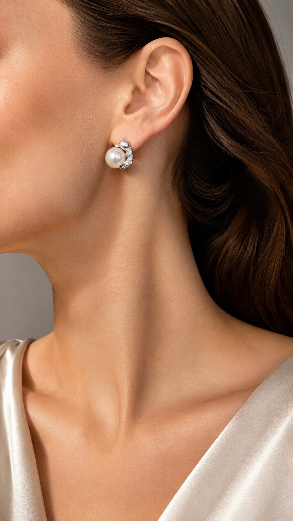 Silver Pearl & CZ Cat Stud Earrings for Women