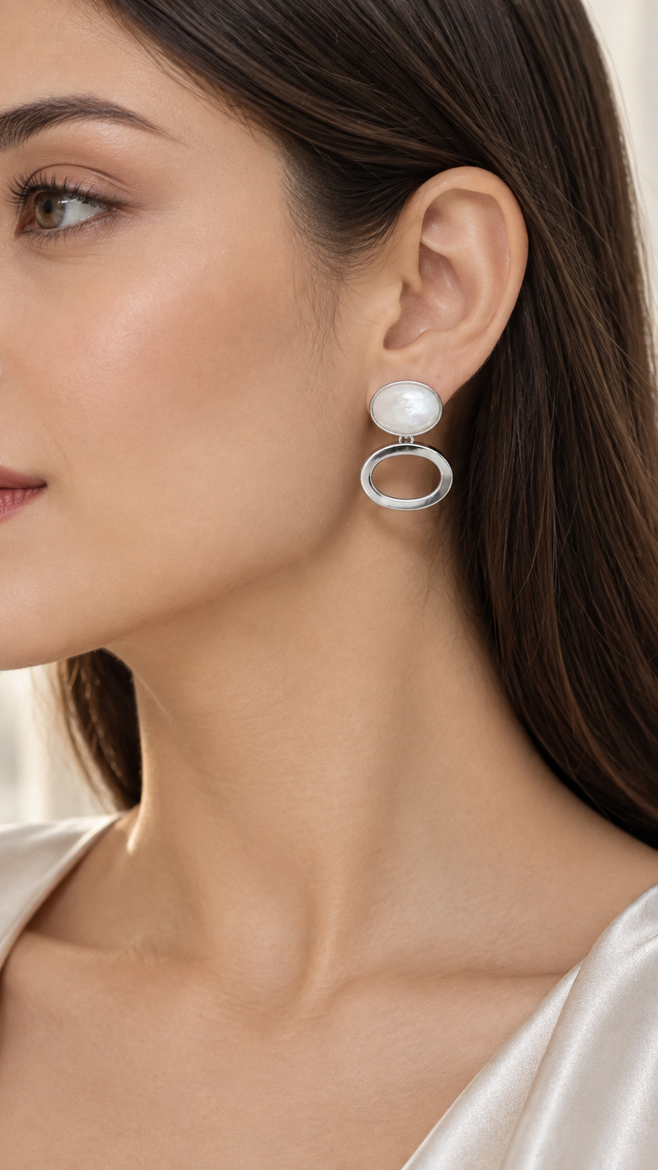 Pearl Oval Earrings