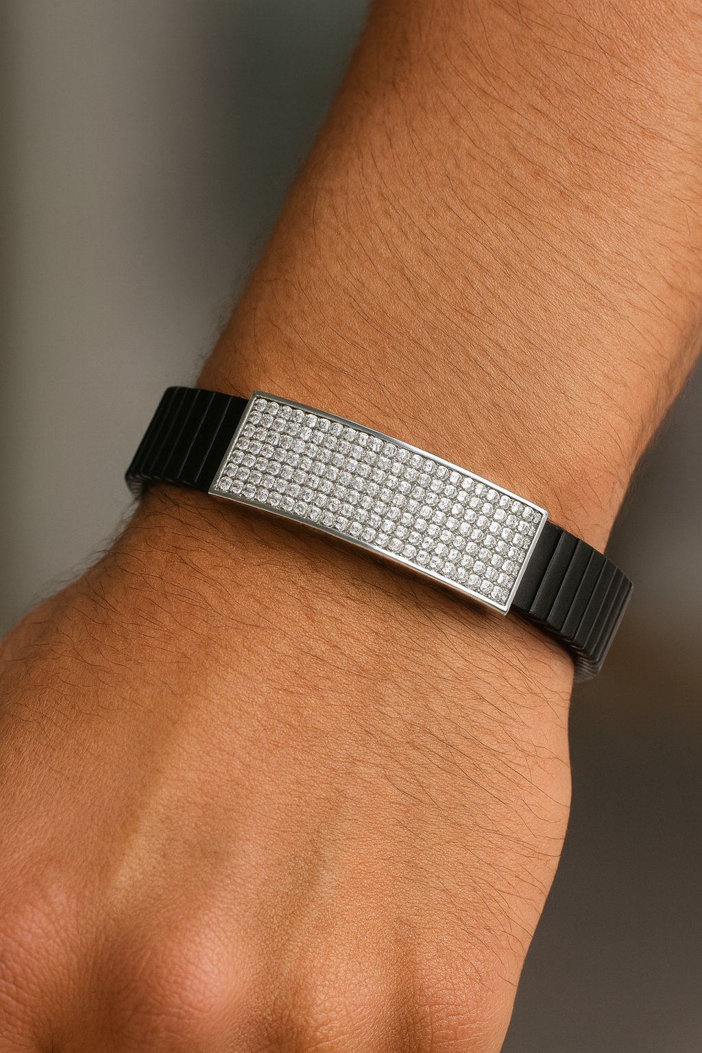 Premium Men’s Silver CZ Plate Bracelet Black Ceramic Stretch Band Luxury Designer Style