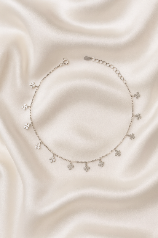 Elegant Silver Clover Charm Anklet for Women & Girls | Minimal Daily Wear Adjustable Chain Anklet